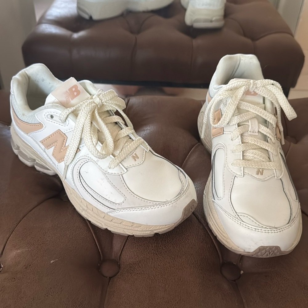 New Balancee Sneakers